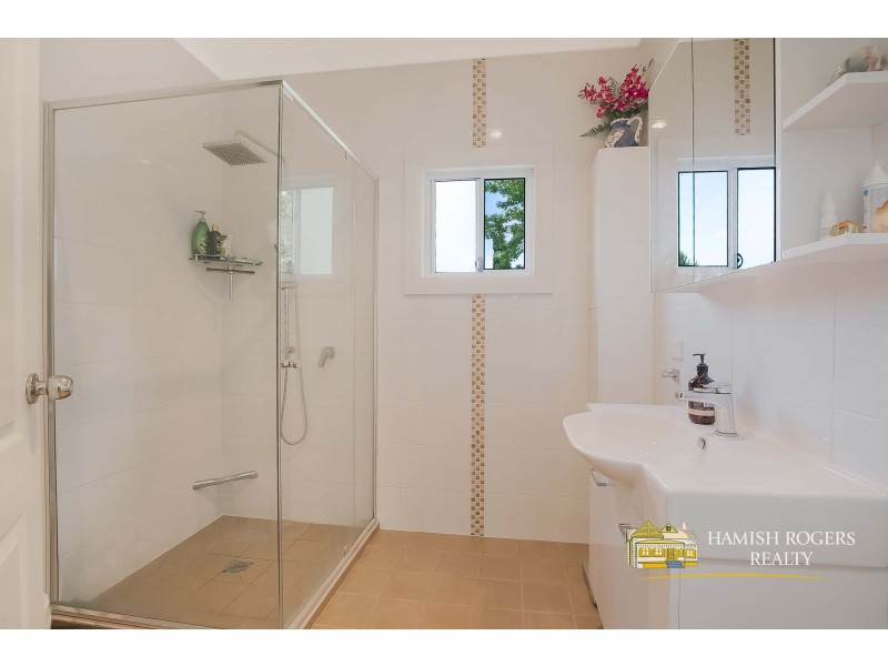 2a Pitt Town Road, Kenthurst NSW 2156