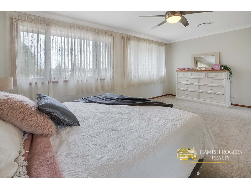 23 Ivy Avenue, Mcgraths Hill NSW 2756