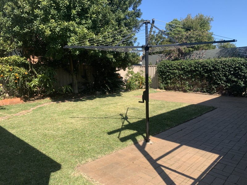 8 Griffiths Road, Mcgraths Hill NSW 2756