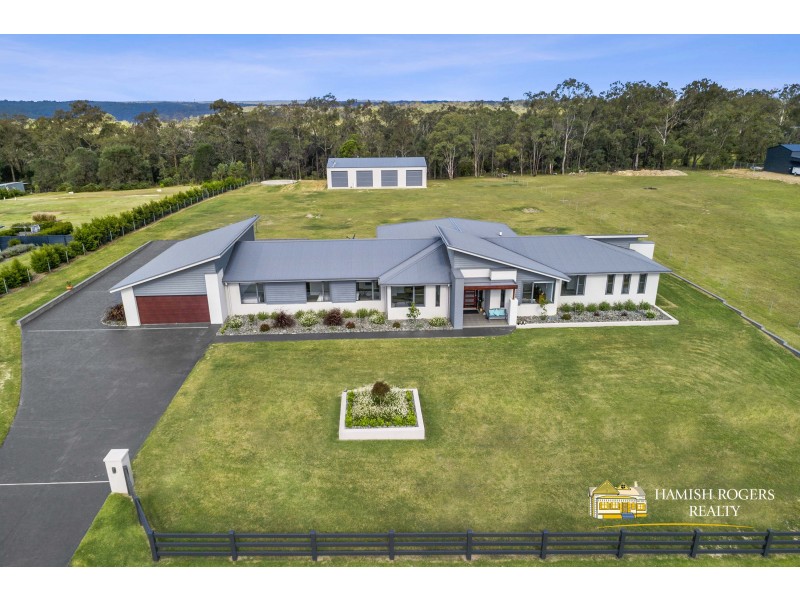 17 Wianamatta Circuit, Cattai NSW 2756
