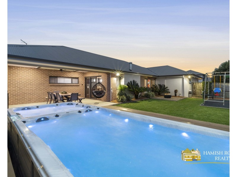 22 Farmhouse Avenue, Pitt Town NSW 2756