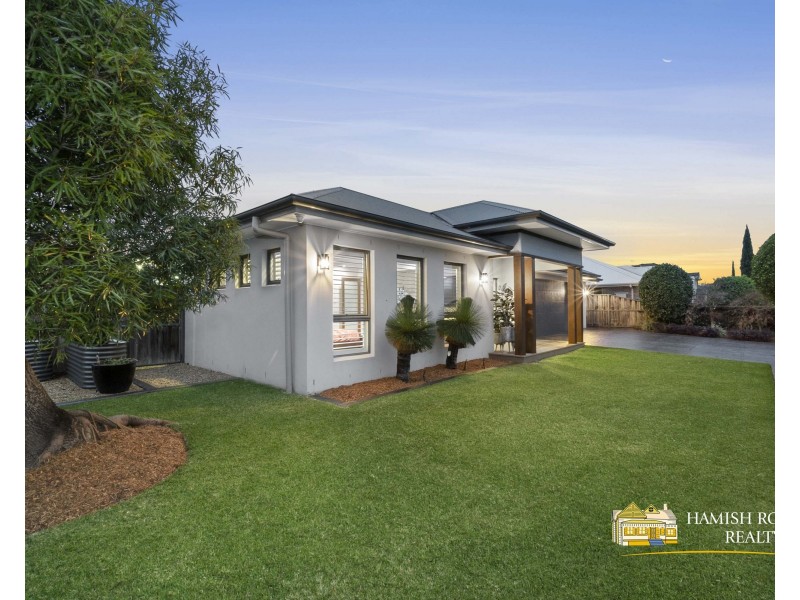 22 Farmhouse Avenue, Pitt Town NSW 2756