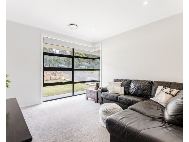 3 Themeda Place, Cattai NSW 2756