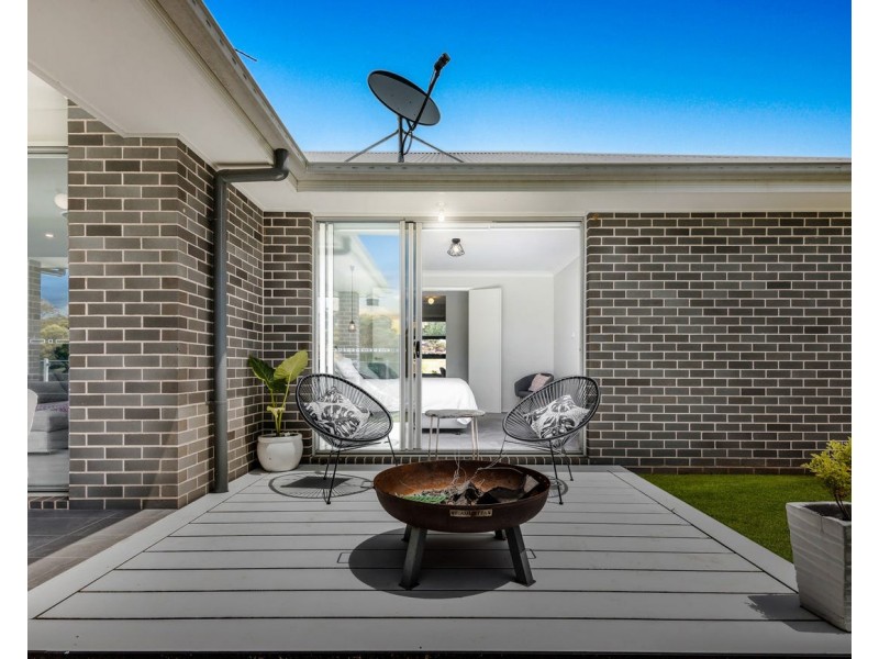 3 Themeda Place, Cattai NSW 2756