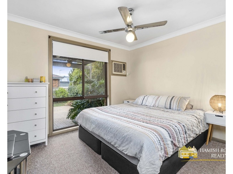 8 Griffiths Road, Mcgraths Hill NSW 2756