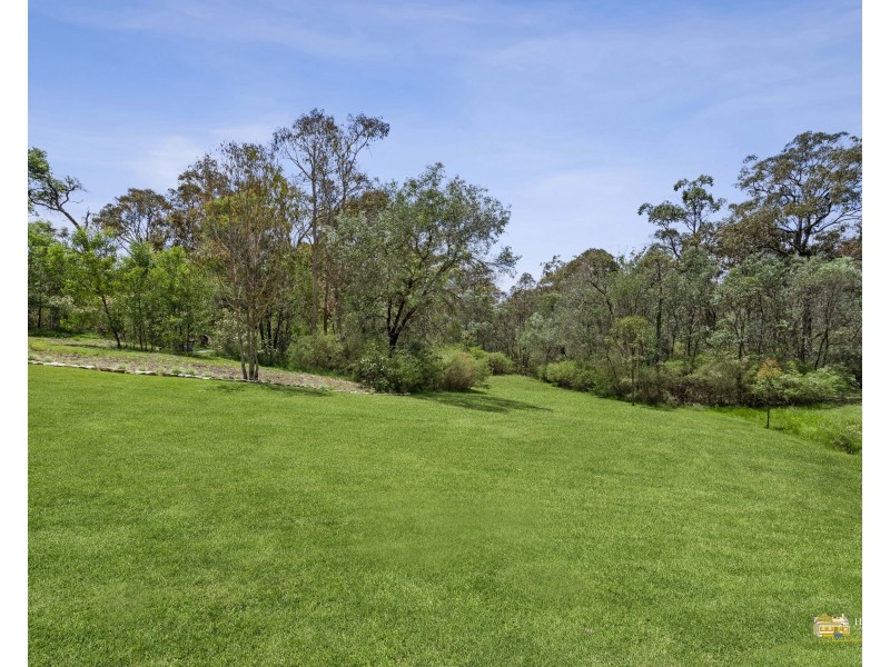 27 Wianamatta Circuit, Cattai NSW 2756