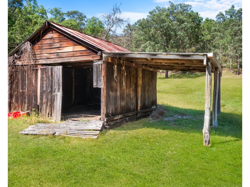 7201 Putty Road, Garland Valley NSW 2330