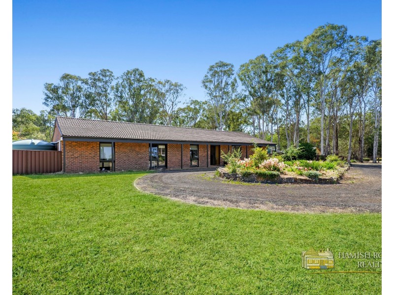 9 Mark Road, Nelson NSW 2765