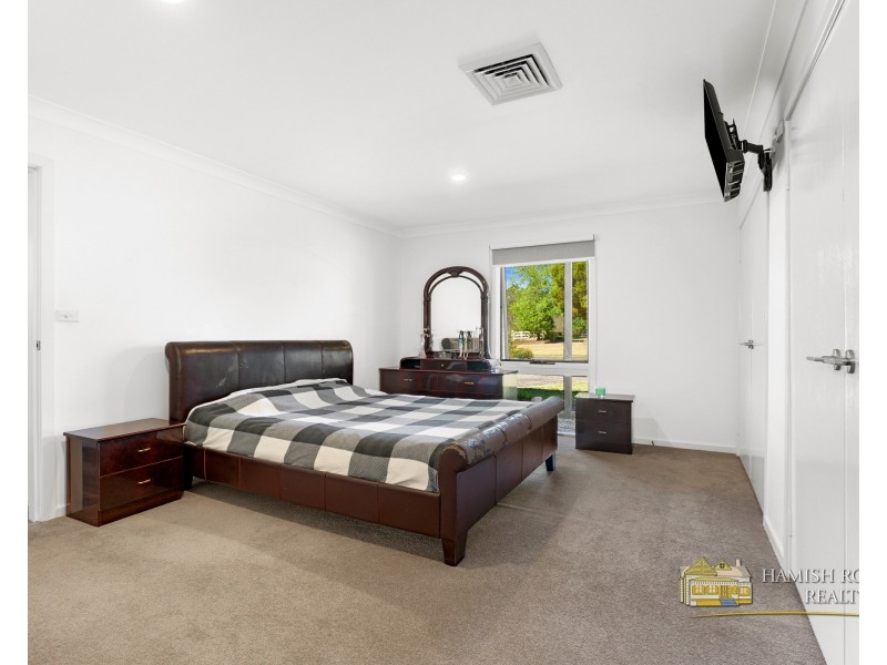 9 Mark Road, Nelson NSW 2765