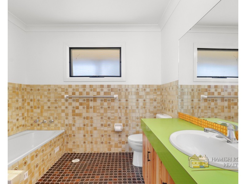 9 Mark Road, Nelson NSW 2765