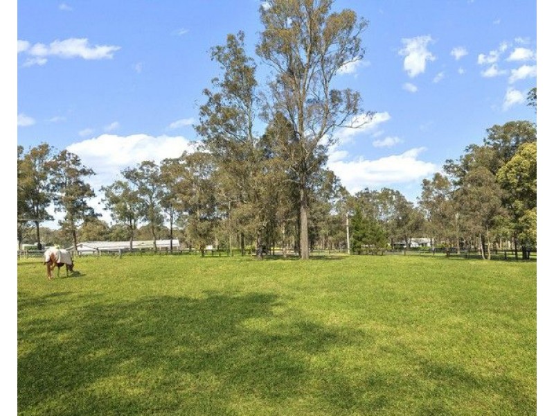 2 Greenfield Road, Maraylya NSW 2765