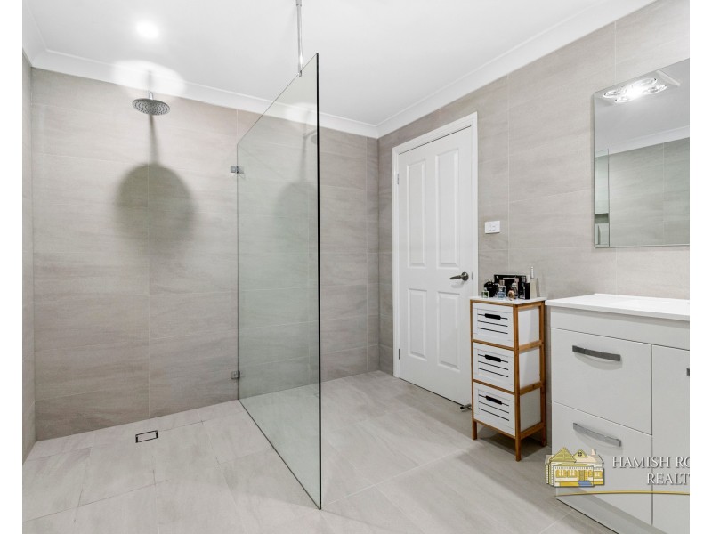 11 Tallow Wood Close, Wilberforce NSW 2756