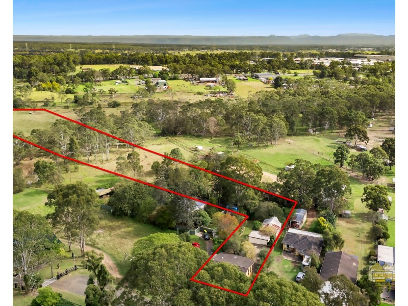 9 Mountain View Close, Vineyard NSW 2765