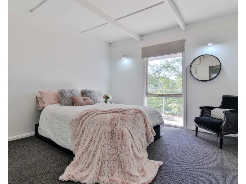 825 River Road, Lower Portland NSW 2756