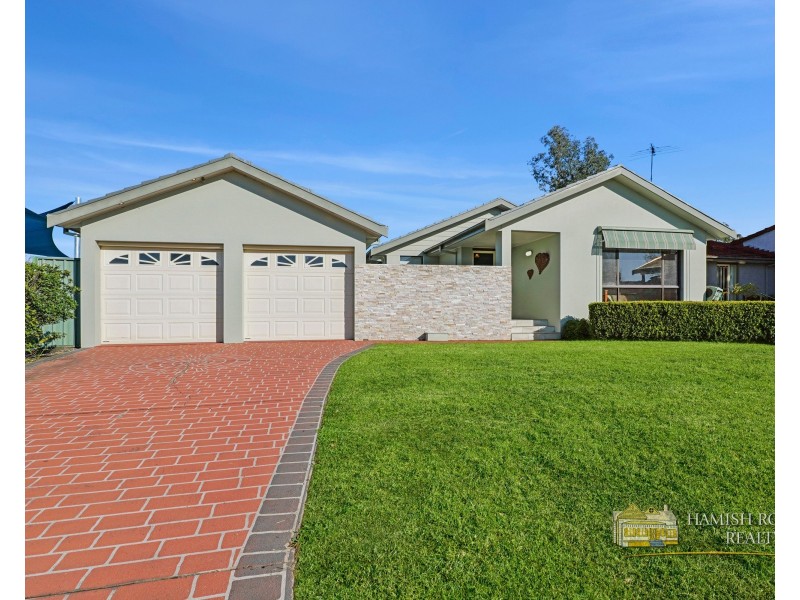 21 Andrew Thompson Drive, Mcgraths Hill NSW 2756