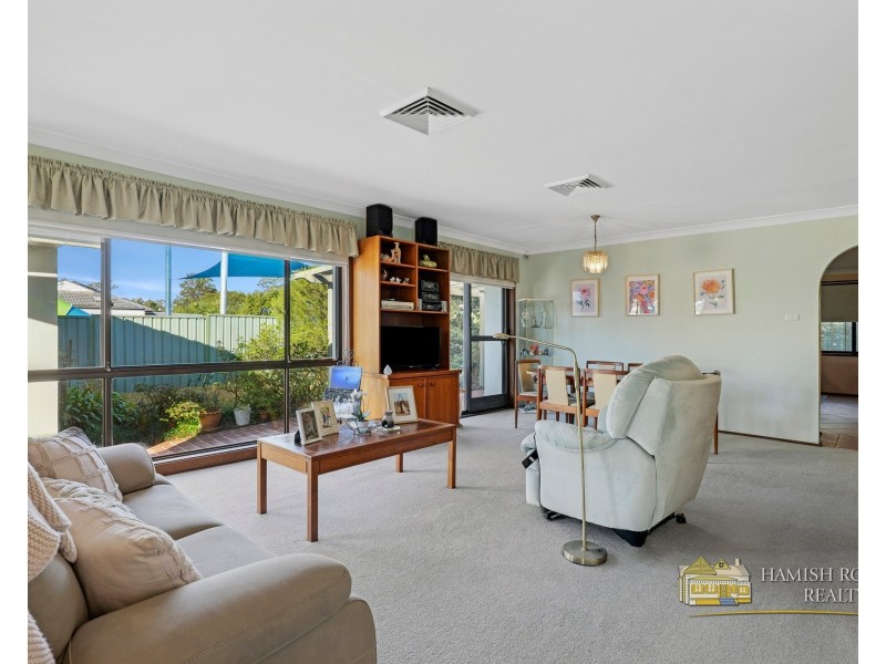 21 Andrew Thompson Drive, Mcgraths Hill NSW 2756