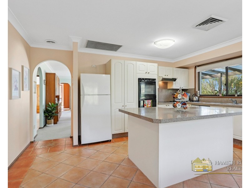 21 Andrew Thompson Drive, Mcgraths Hill NSW 2756