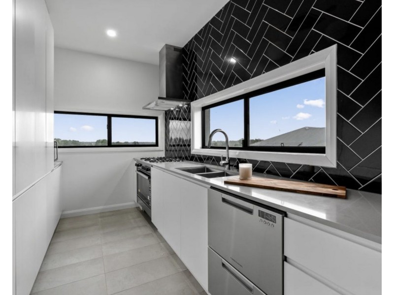 31 Blighton Road, Pitt Town NSW 2756