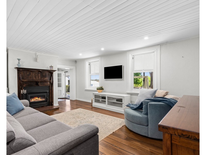 23 Clare Crescent, Oakville NSW 2765