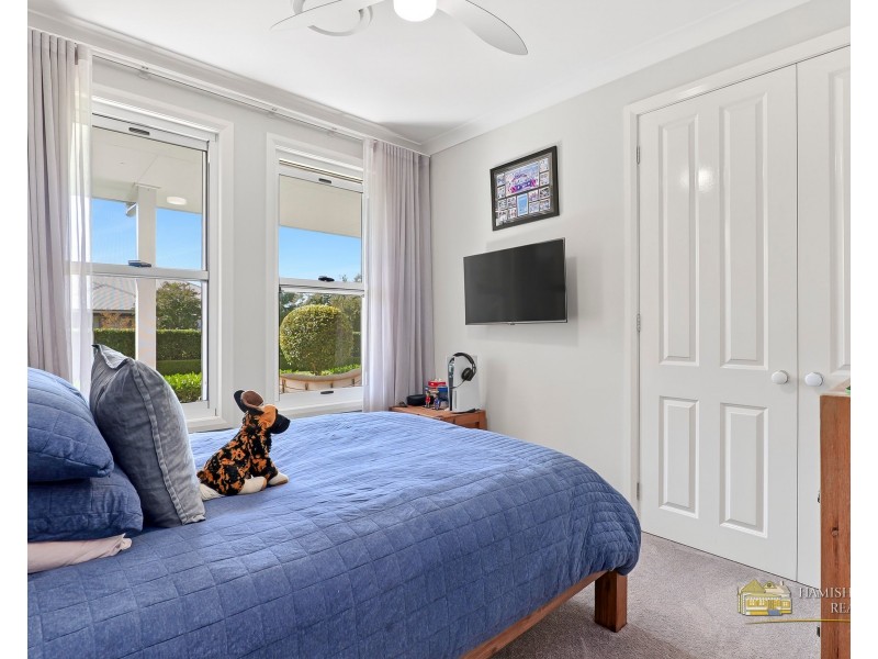 4 Fleming Street, Pitt Town NSW 2756