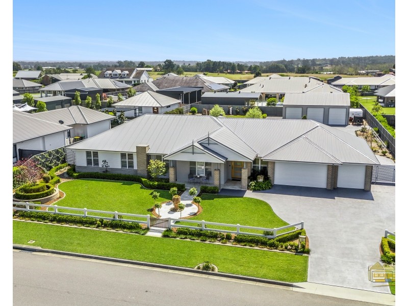 32 Eden Circuit, Pitt Town NSW 2756