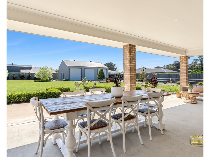 32 Eden Circuit, Pitt Town NSW 2756