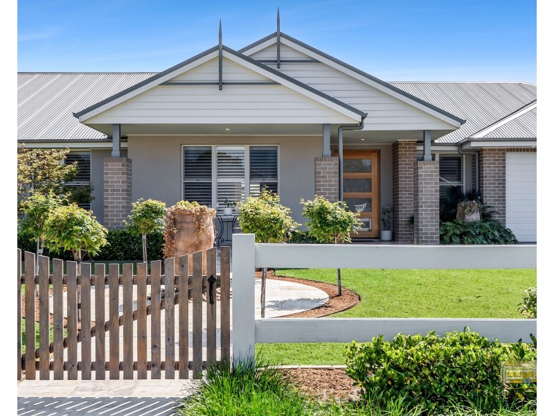 32 Eden Circuit, Pitt Town NSW 2756