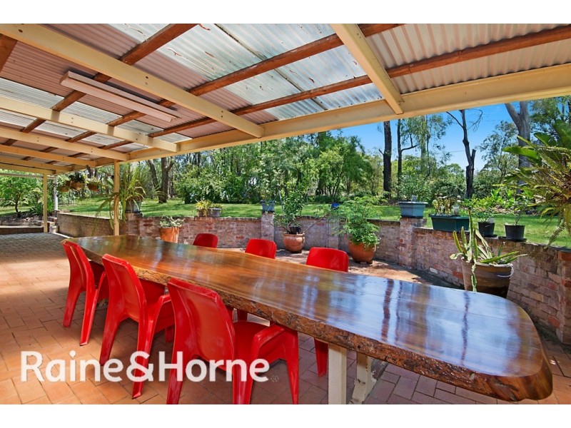 33 HOWES ROAD, East Kurrajong NSW 2758