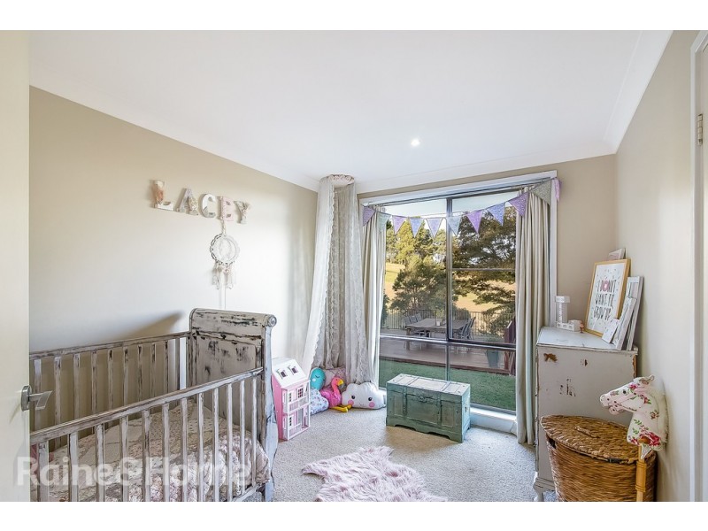 6 ELIZABETH AVENUE, Kurmond NSW 2757