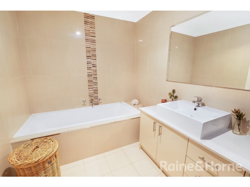 3 Silo Place, Mcgraths Hill NSW 2756