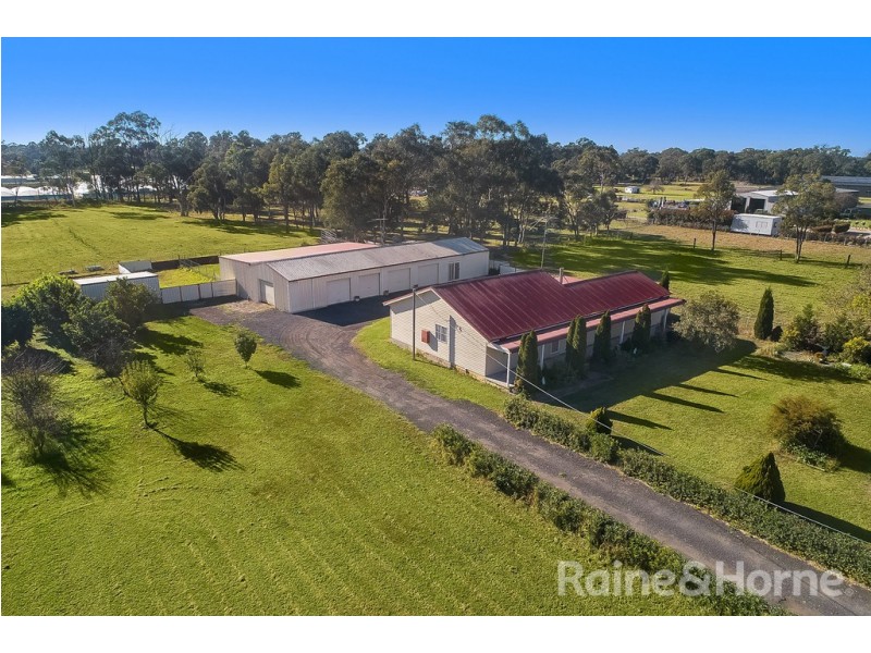 10-18 FOURTH ROAD, Berkshire Park NSW 2765