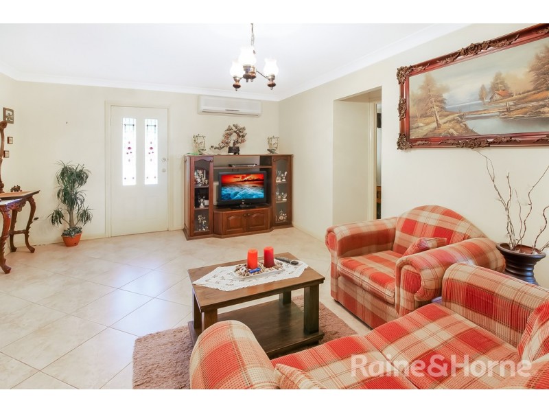 10-18 FOURTH ROAD, Berkshire Park NSW 2765