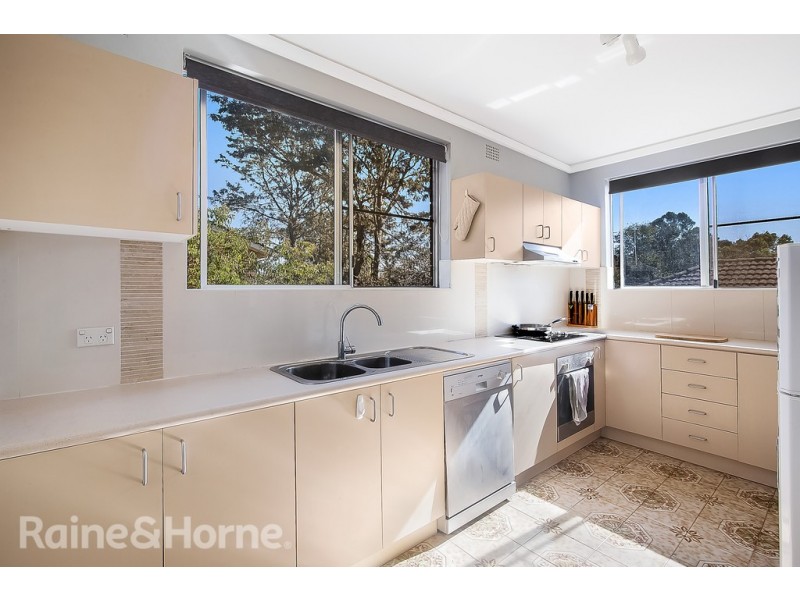 2/104a Windsor Street, Richmond NSW 2753