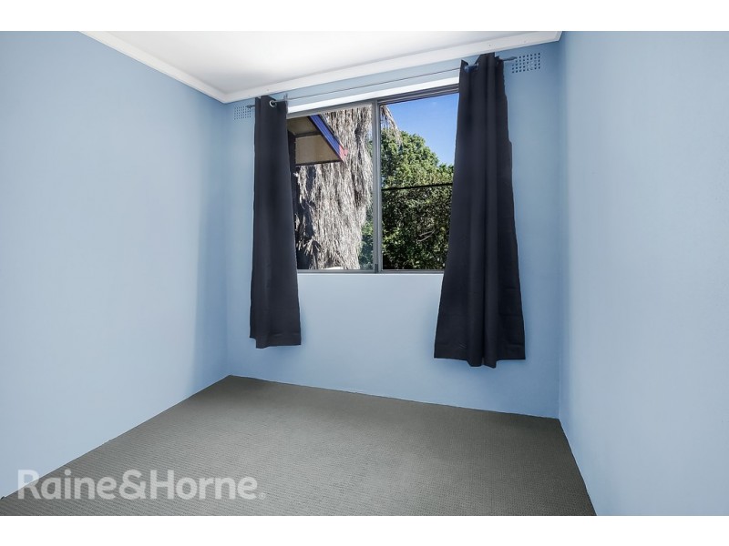 2/104a Windsor Street, Richmond NSW 2753