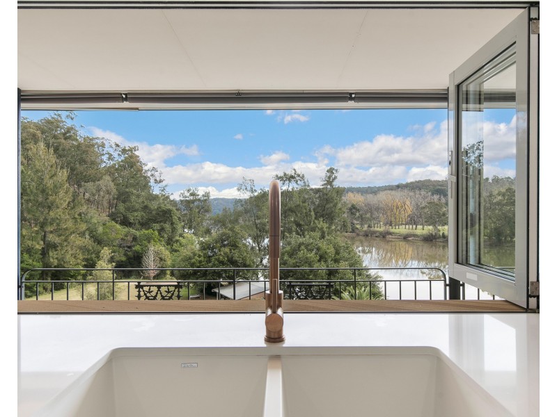 633 Sackville Ferry Road, Sackville North NSW 2756