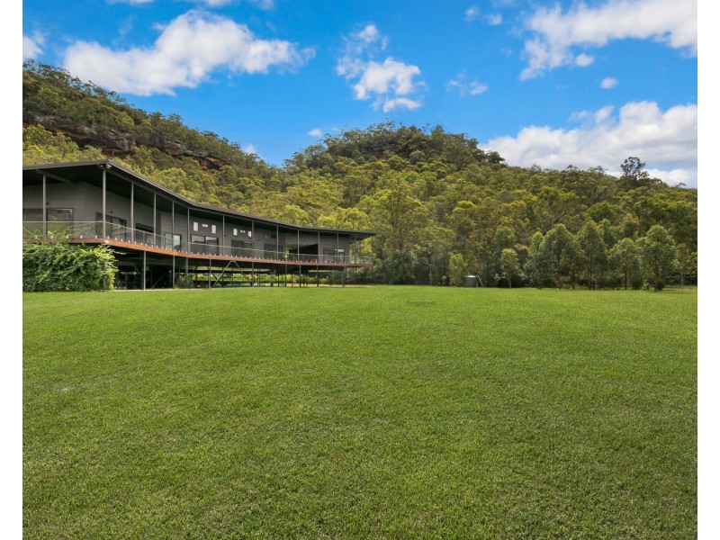 769 Singleton Road, Laughtondale NSW 2775