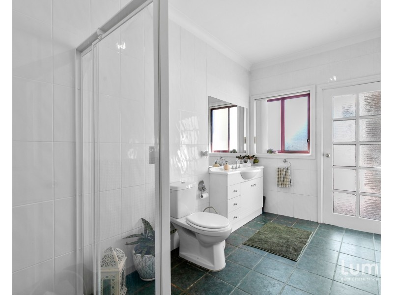 2 McAlister Road, Galston NSW 2159