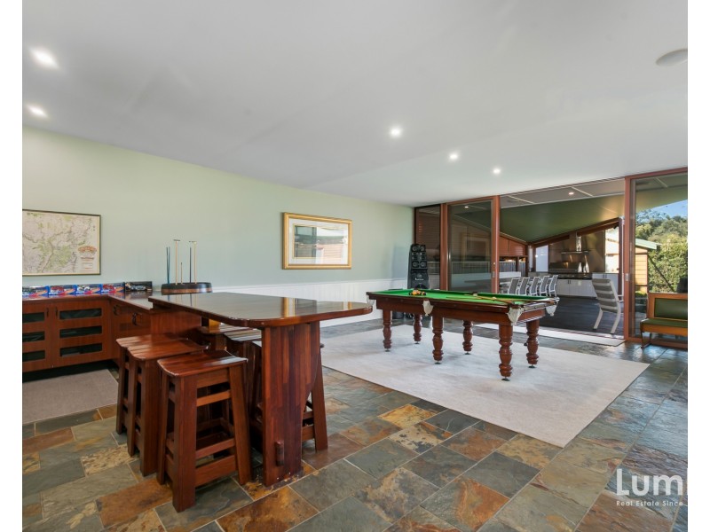 12 Holmes Drive, Cumberland Reach NSW 2756