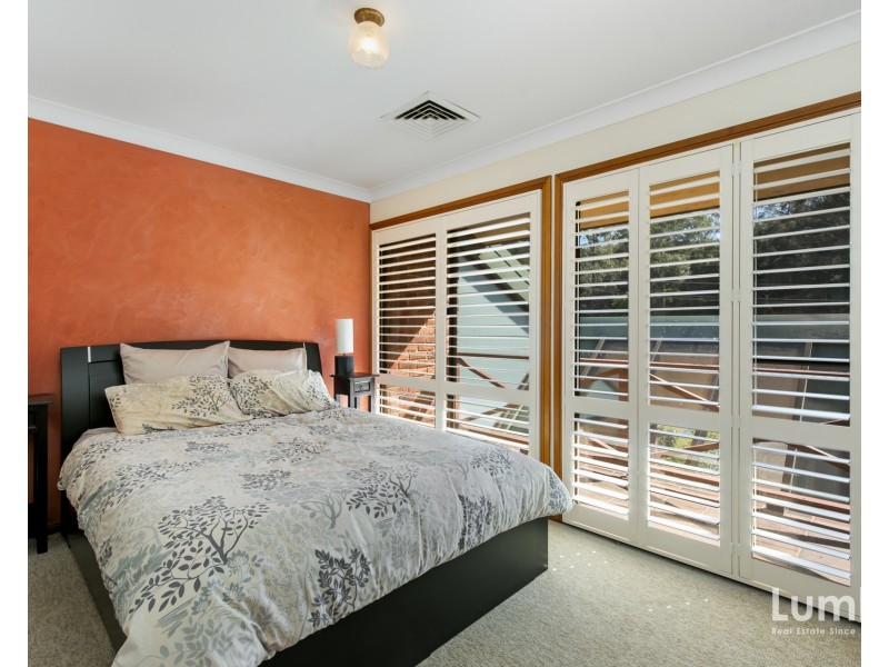 12 Holmes Drive, Cumberland Reach NSW 2756