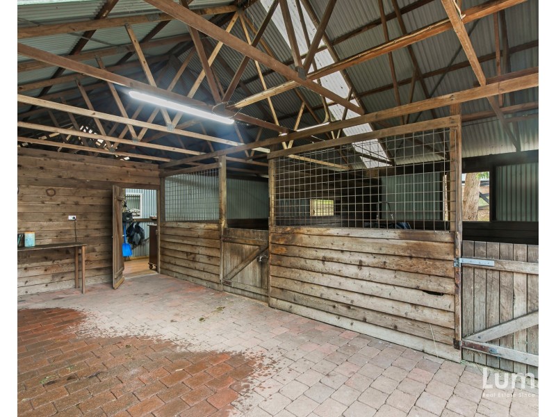 17 Smalls Road, Arcadia NSW 2159