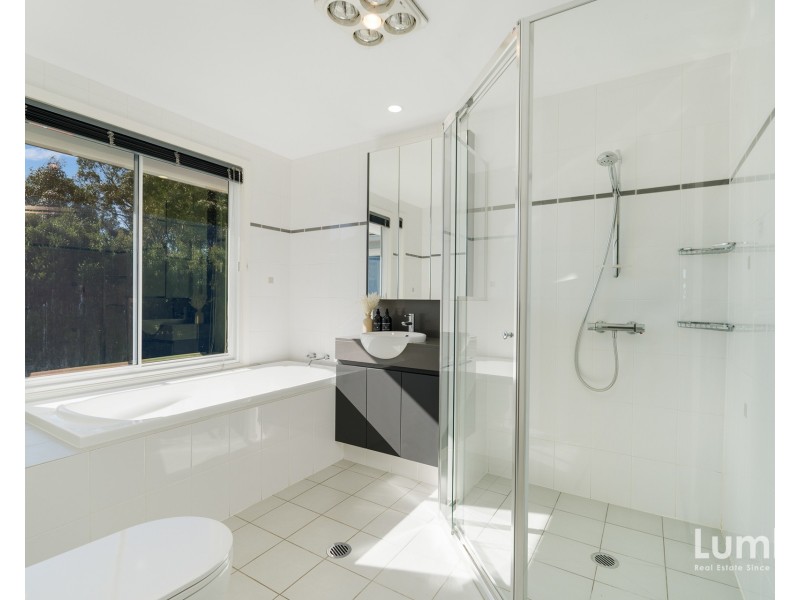 6 Oakridge Place, Kenthurst NSW 2156