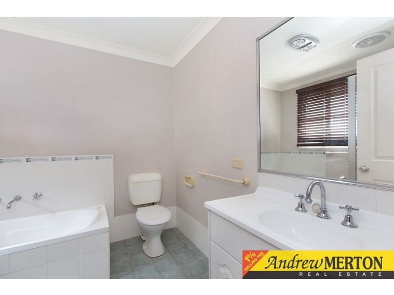 4/63 Standish Avenue, Oakhurst NSW 2761