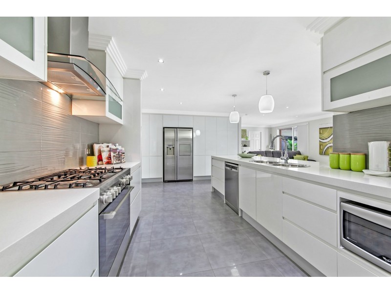 72 Blackwell, St Clair NSW 2759