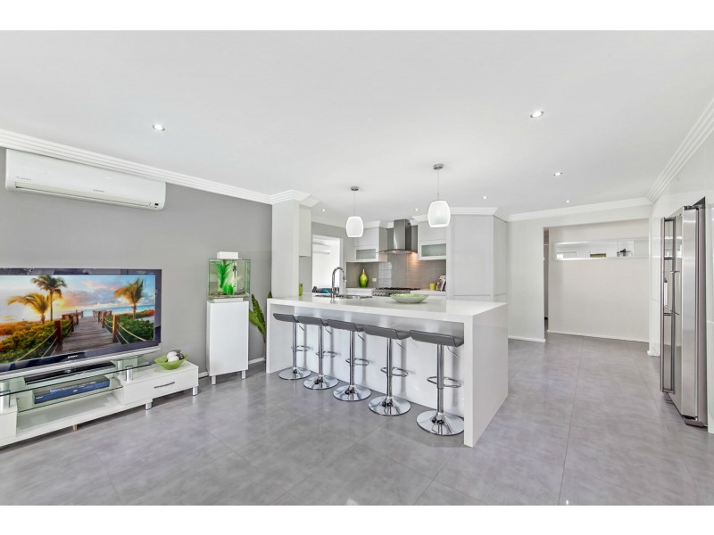 72 Blackwell, St Clair NSW 2759