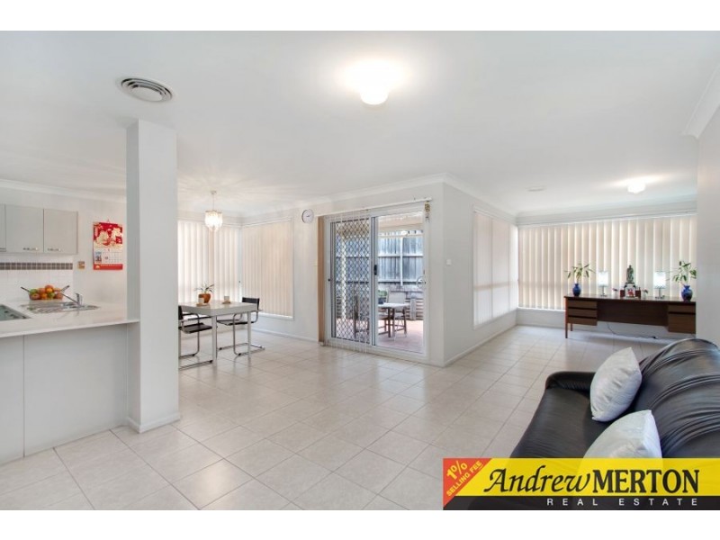 8 Glenvale Avenue, Parklea NSW 2768