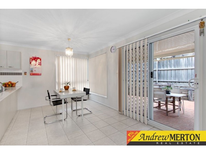 8 Glenvale Avenue, Parklea NSW 2768