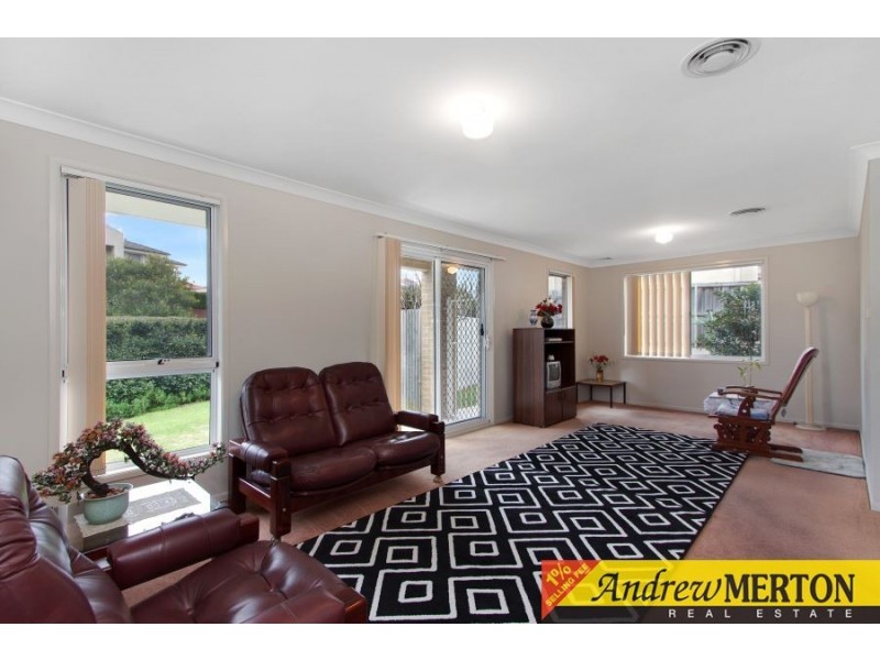 8 Glenvale Avenue, Parklea NSW 2768