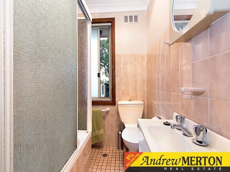 23 Manila Road, Lethbridge Park NSW 2770