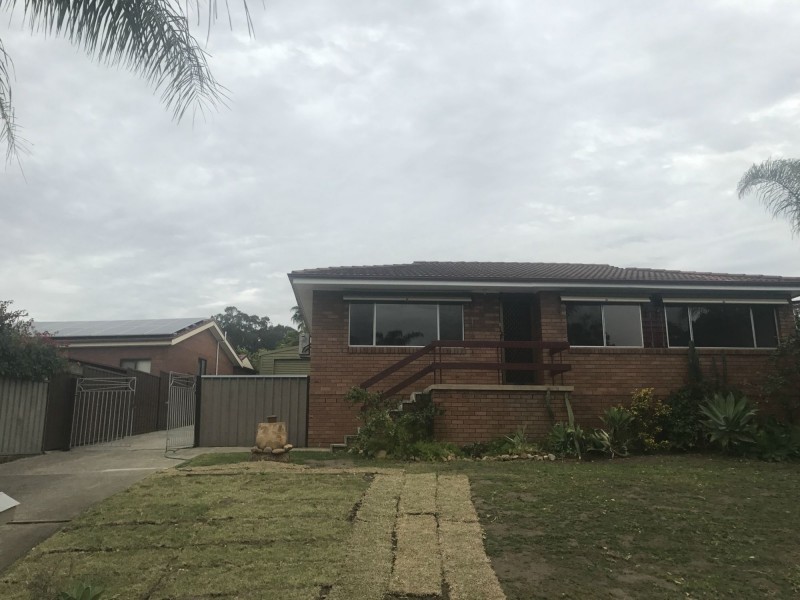 65 Yarramundi Drive, Dean Park NSW 2761