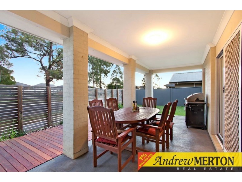 35 Bluebell Cres St, Ropes Crossing NSW 2760